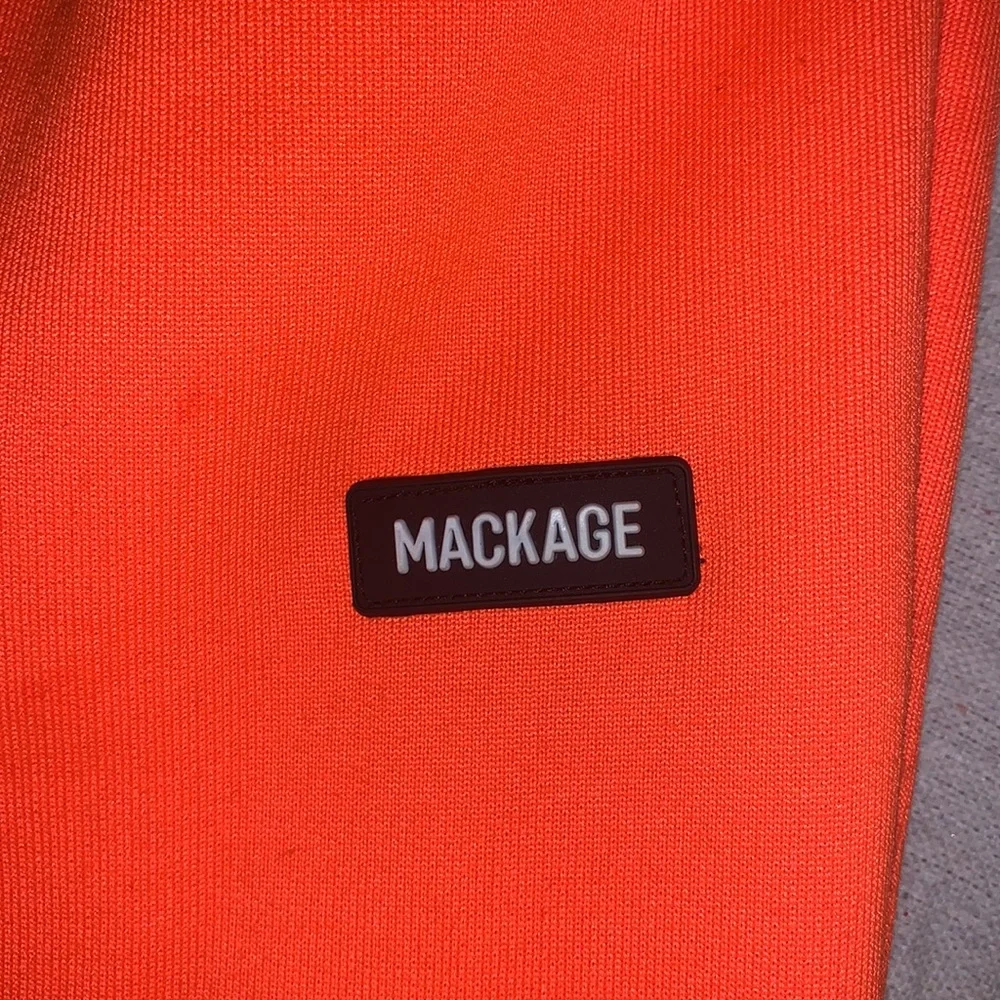 Mackage sweat pants. Only worn 3 times! Size small. - Picture 4 of 6